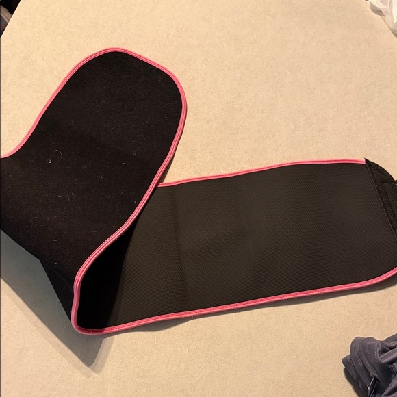 Black Waist Trainer with Pink Trim 3XL - Picture 3 of 4